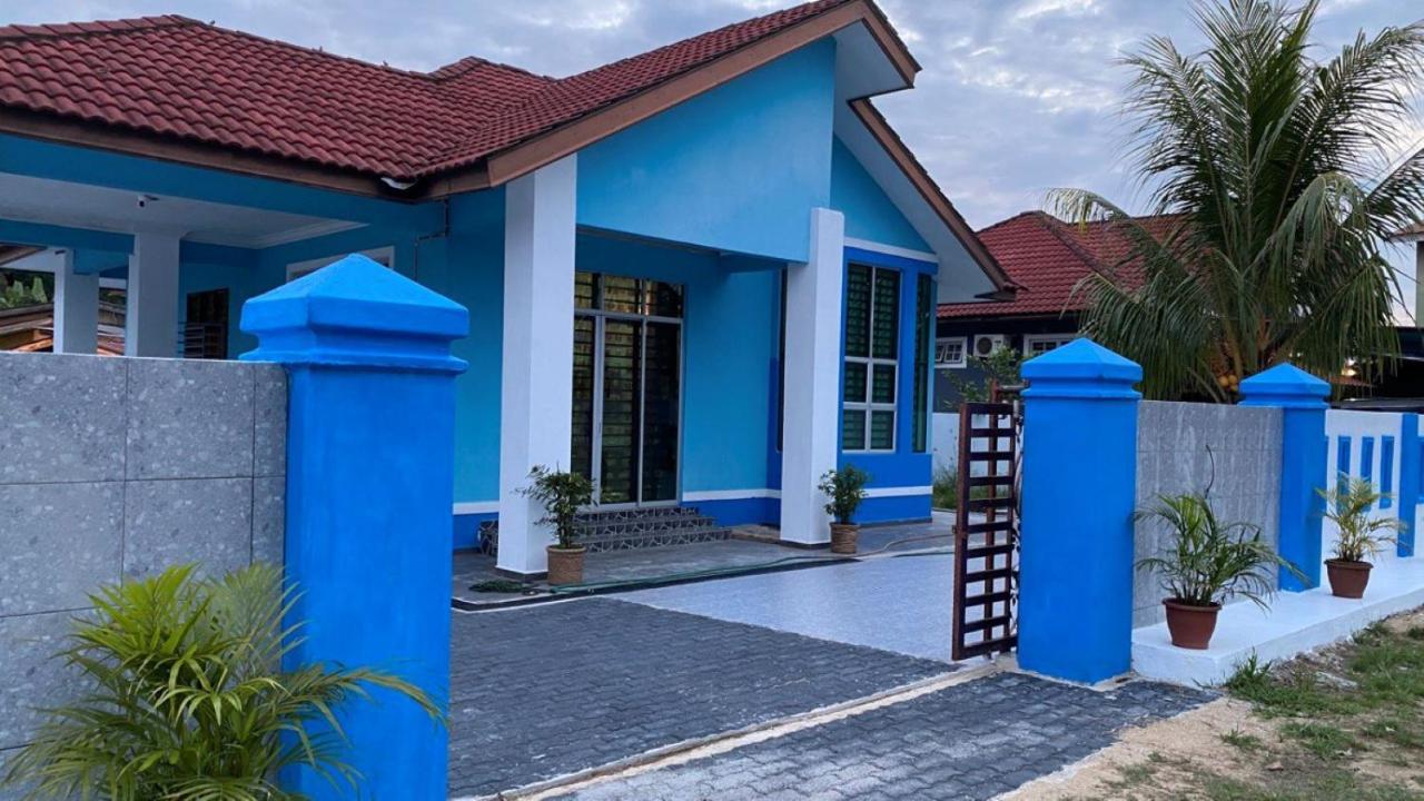 Seri Idaman Guest House  Pasir Mas Bagian luar foto