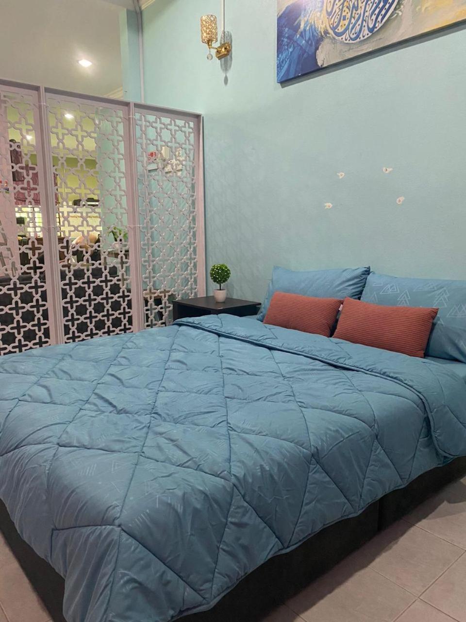 Seri Idaman Guest House  Pasir Mas Bagian luar foto